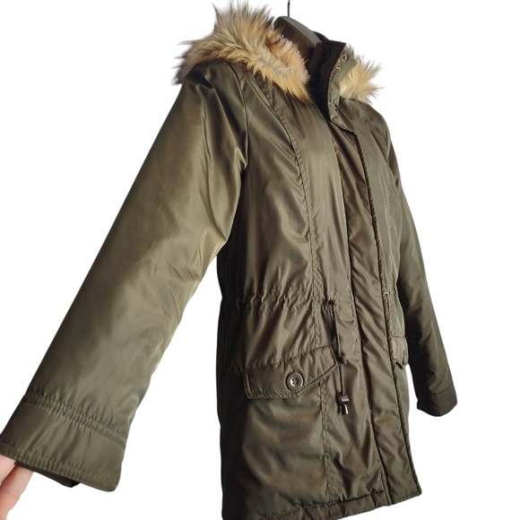 Rue21 Women's Olive Green Quilted Faux Fur Hood ZIP Up Coat Size Medium - Picture 7 of 13